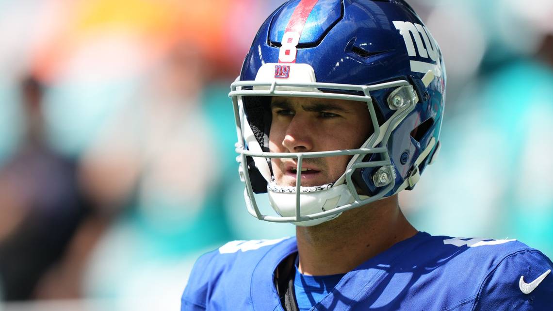 Daniel Jones Signing Could Make Sense for the Dolphins